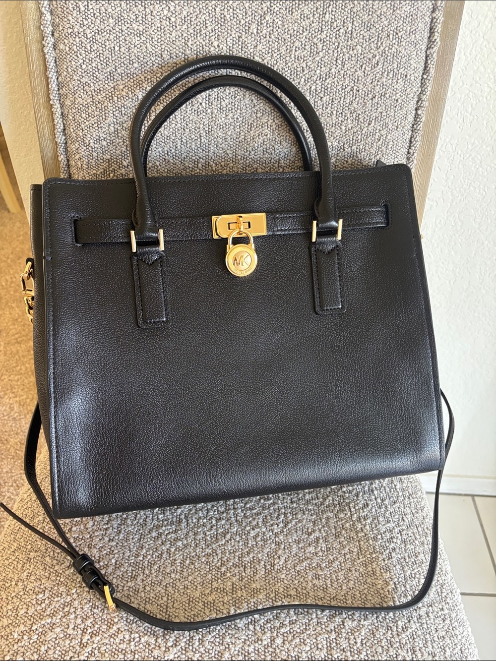 Michael Kors Hamilton Moderne Large Belted Black Leather Satchel Bag Tote